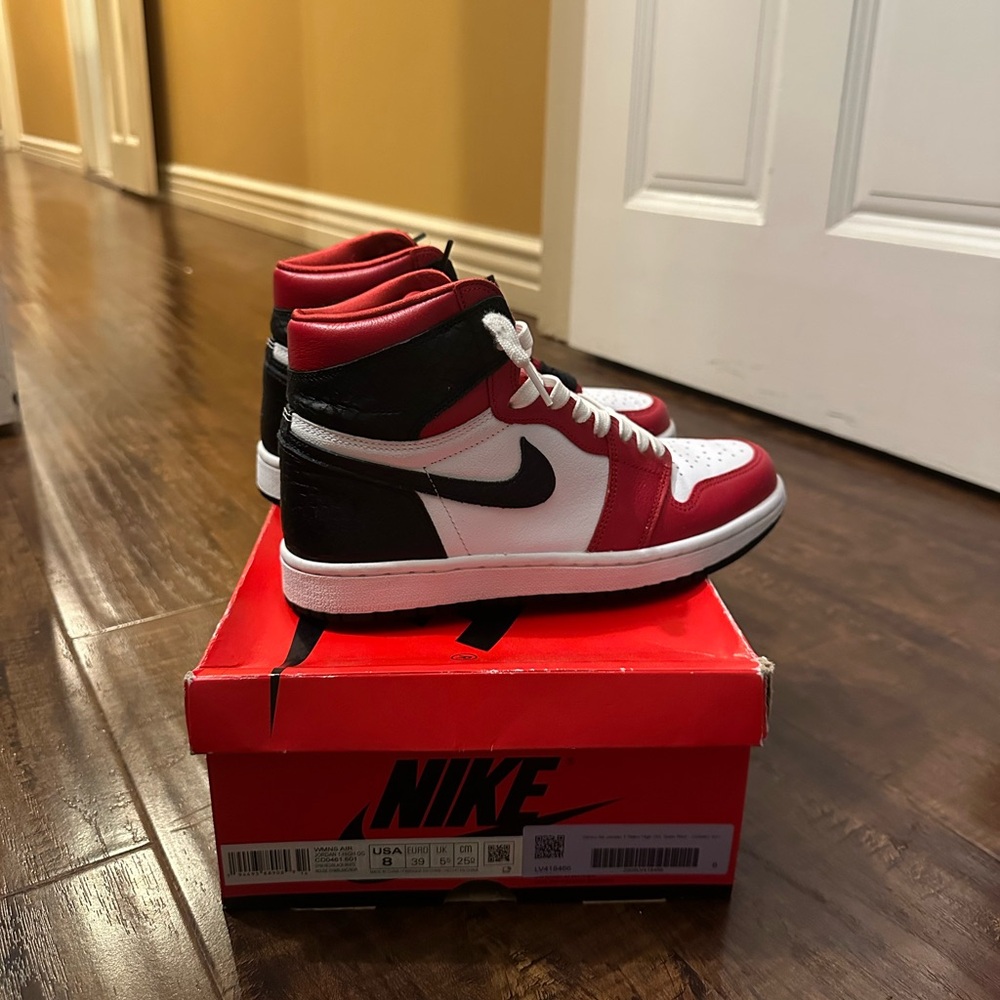 Nike Air Jordan 1 High Retro "Satin Snake"